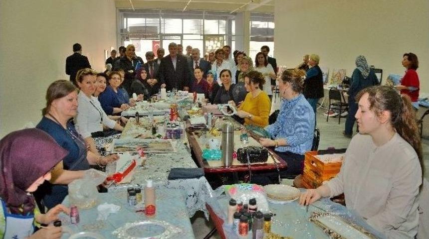 Başkanlar Ko-mek Yarımca Kurs Merkezini Ziyaret Etti