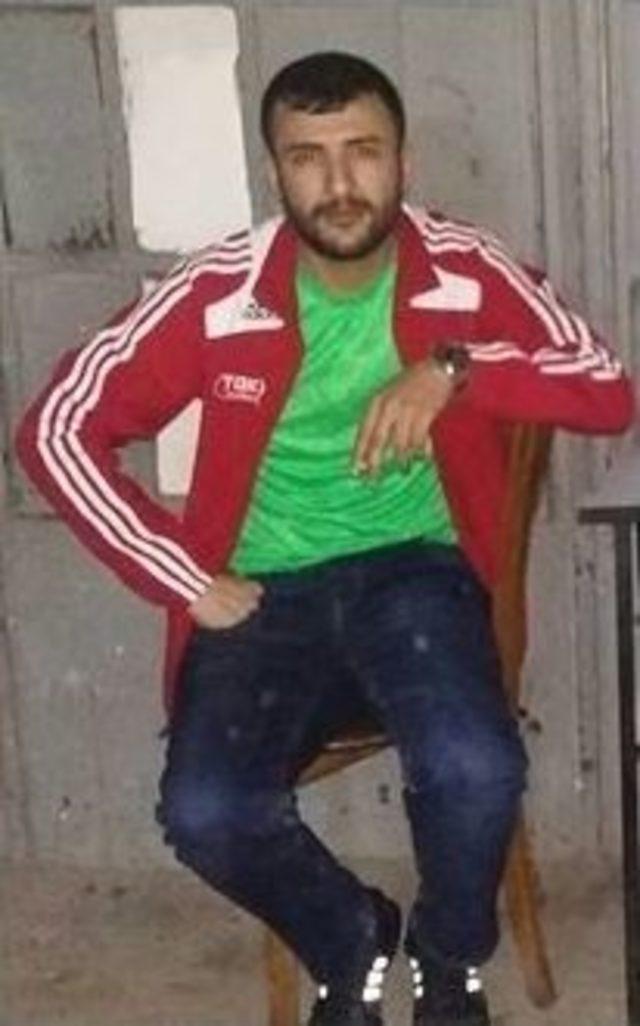 Duruşma Günü Öldürülen Gencin Cezanesi Abisinin Görmesi İçin Cezaevine Götürüldü 1