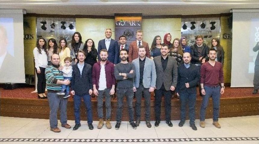 Başkan Usta&rsquo;dan Ygs&rsquo;ye Girecek &Ouml;ğrencilere Moral Yemeği