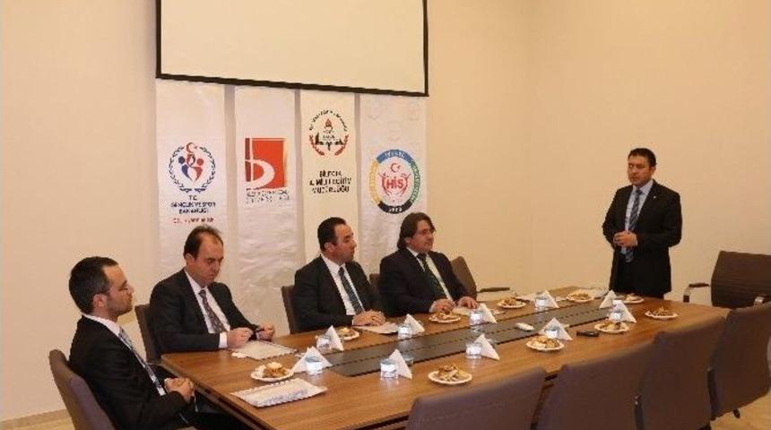 &ldquo;neşeli G&uuml;nler&rdquo; Projesinin İmzaları Atıldı