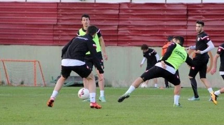 Adanaspor&rsquo;da Altınordu Hazırlıkları