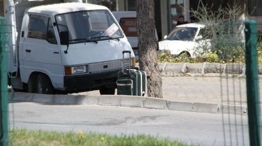 Didim&rsquo;de Ş&uuml;pheli Valiz Paniği