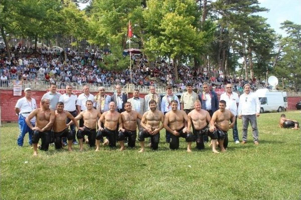 Ağalar Domani&ccedil;&rsquo;e Davet Edildi