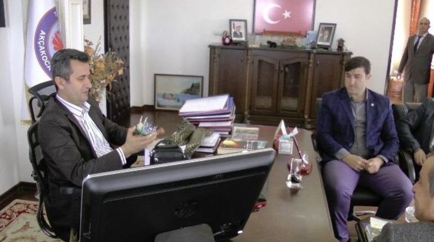Turizm Derneği Kaymakam &Ouml;zer&rsquo;i Ziyaret Etti