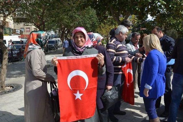 Şehzadeler Manisa’yı Bayrakla Donattı