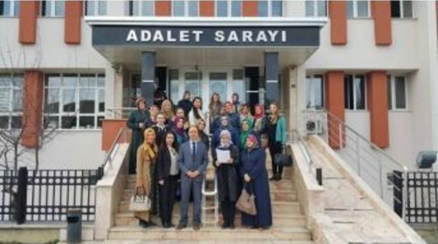 Boz&uuml;y&uuml;k Ak Parti Kadın Kollarından Kılı&ccedil;daroğlu Hakkında Su&ccedil; Duyurusu