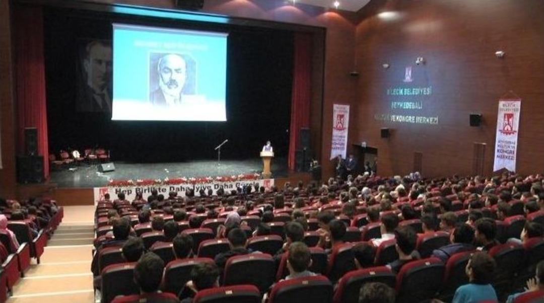 Bilecik&rsquo;te İstiklal Marşının Kabul&uuml; Ve Mehmet Akif Ersoy&rsquo;u Anma Programı