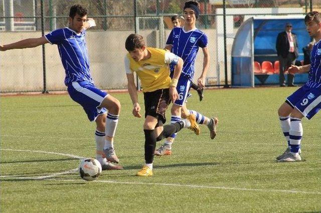 Kayseri U-17 Ligi Play-off Erteleme Maçını Kazandı