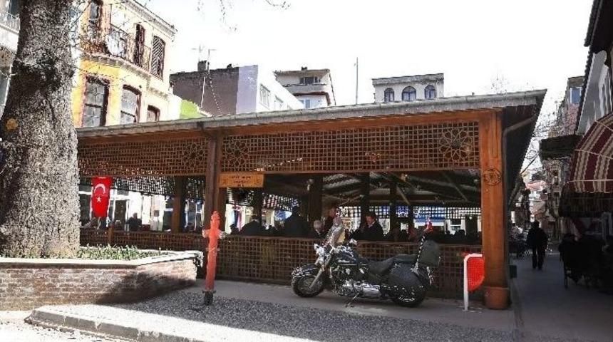 Balık Pazarı Yenilenen Y&uuml;z&uuml;yle Hizmette