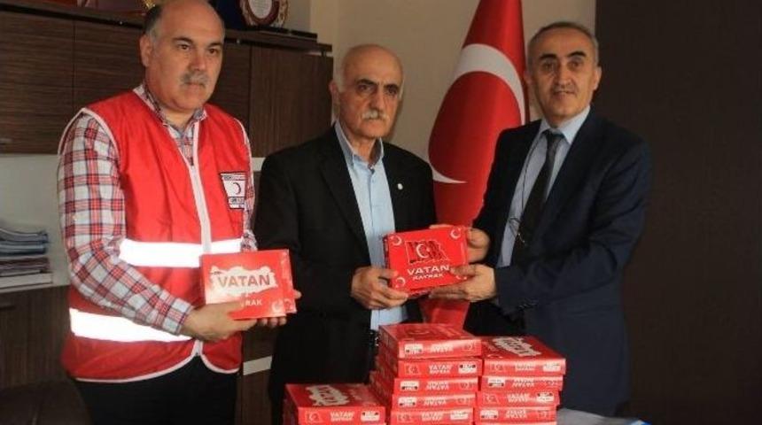 T&uuml;rk Kızılayı&rsquo;ndan Anlamlı Hediye