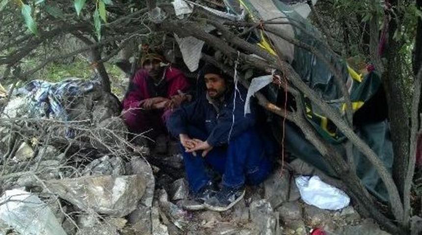 Kuşadası’nda 28 Kaçak Göçmen Yakalandı