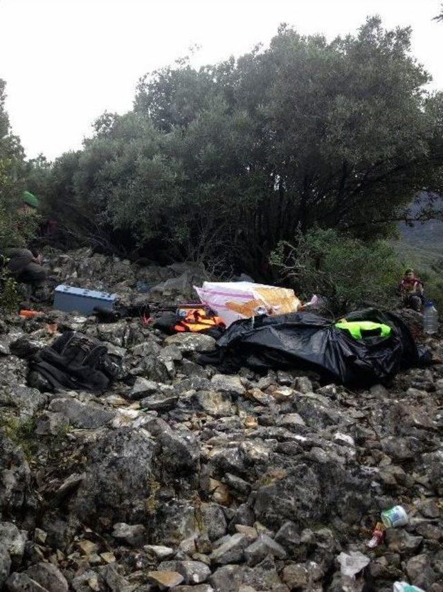 Kuşadası’nda 28 Kaçak Göçmen Yakalandı 3