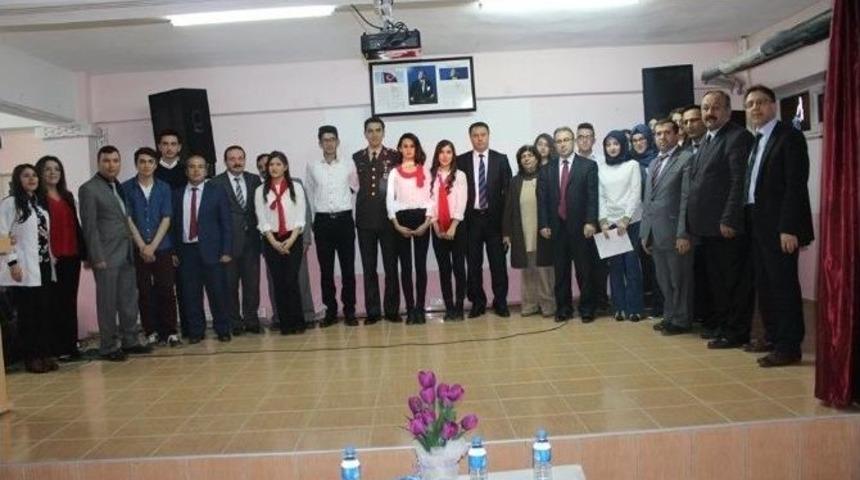 Akdağmadeni İl&ccedil;esinde İstiklal Marşı&rsquo;nın Kabul&uuml; Kutlandı