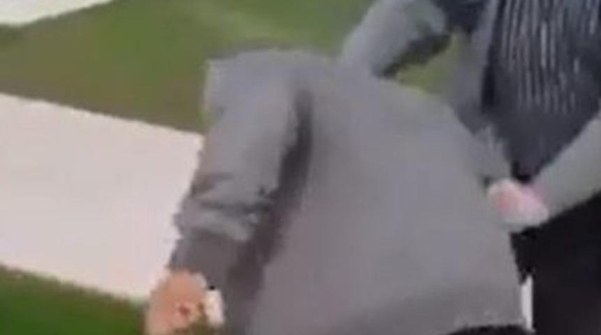 Mhp İl&ccedil;e Başkanı, Uyuşturucu Satıcısını Tekme Tokat D&ouml;vd&uuml;