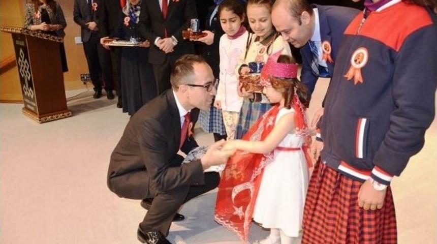 İstiklal Marşı&rsquo;nın Kabul&uuml; Ve Mehmet Akif Ersoy&rsquo;u Anma G&uuml;n&uuml; Kilis&rsquo;te T&ouml;renle Kutlandı