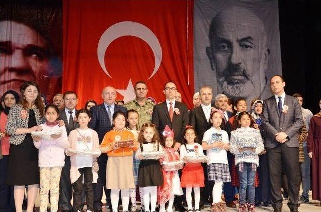 İstiklal Marşı’nın Kabulü Ve Mehmet Akif Ersoy’u Anma Günü Kilis’te Törenle Kutlandı