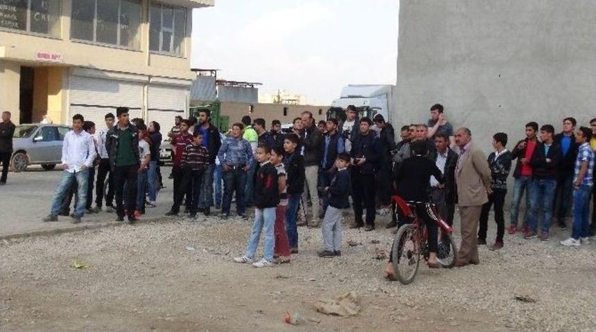 Kızıltepe&rsquo;de Ş&uuml;pheli Ara&ccedil; Paniği