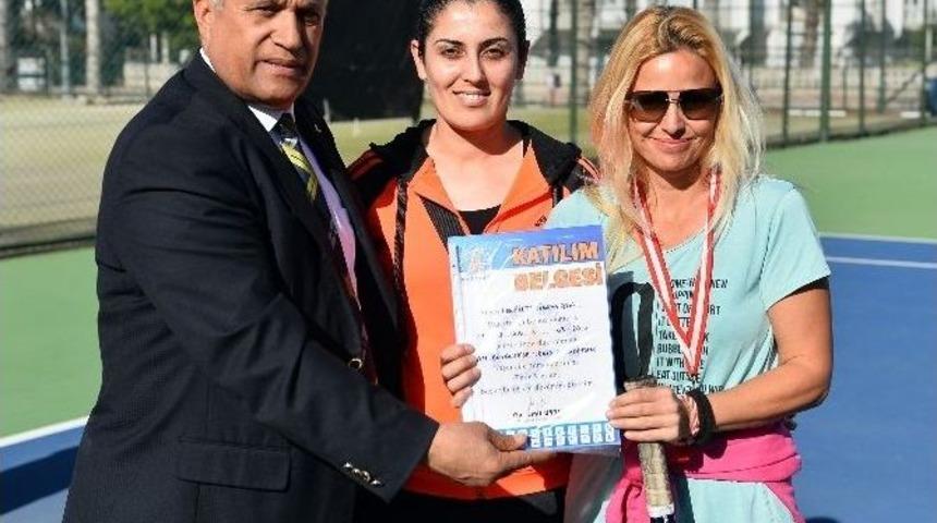 Atam Tenis Turnuvası Sona Erdi