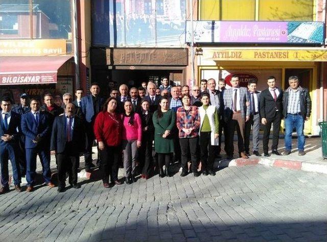 İstiklal Marşı Klibi İçin İlçe Halkı Kamera Karşısına Geçti 1