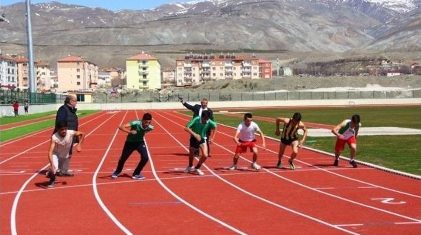 Atletizm M&uuml;sabakaları Tamamlandı