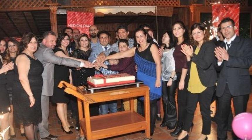 Hastaneden &Ccedil;ifte Bayram