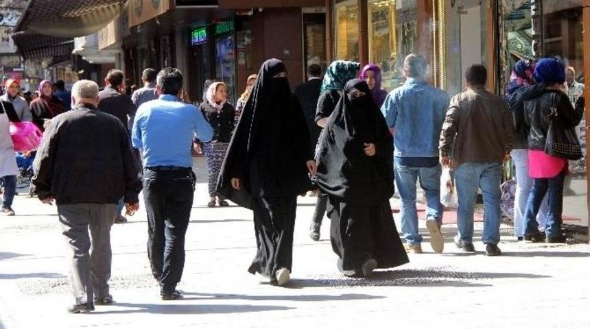 Gaziantepli Kadınların Suriyeli Kuma Korkusu