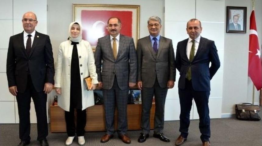 Cumhurbaşkanı Başdanışmanlarından Rekt&ouml;r Şimşek&rsquo;e Ziyaret