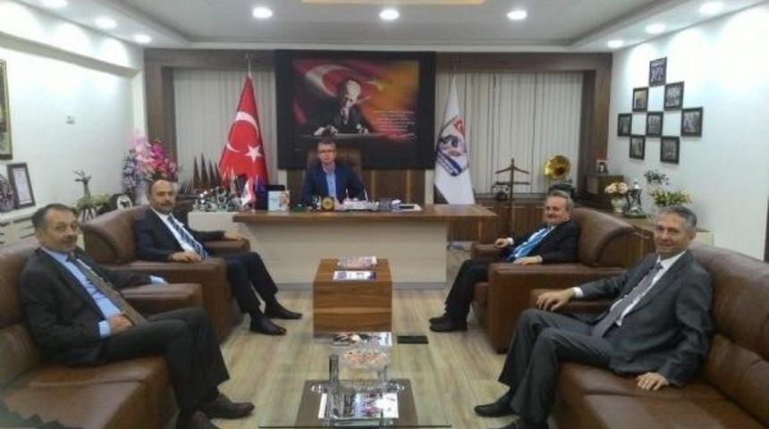 Dsyb Başkanı Ali Dermenci&rsquo;den S&uuml;t Krizine Suriyeli &Ccedil;&ouml;z&uuml;m &Ouml;nerisi