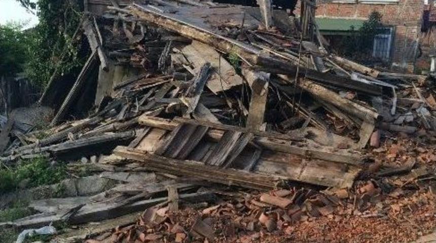 Ak&ccedil;akoca&rsquo;da Tarih Tek Tek Yok Oluyor