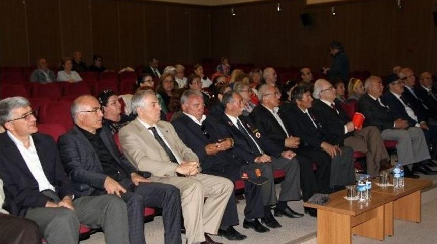 İstiklal Marşının 95. Yıl D&ouml;n&uuml;m&uuml; Ve B&uuml;y&uuml;k Şair Akif Didim&rsquo;de Ele Alındı