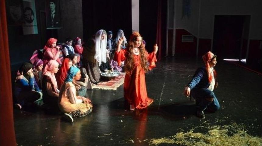 Fatsa&rsquo;da Mehmet Akif Ersoy Anıldı