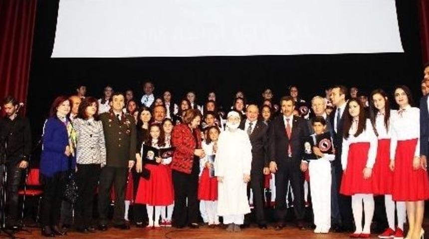 İstiklal Marşı&rsquo;nın Kabul&uuml;n&uuml;n 95. Yılı Kutlandı