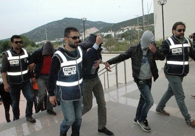 İnsan Tacirlerine Operasyon 1