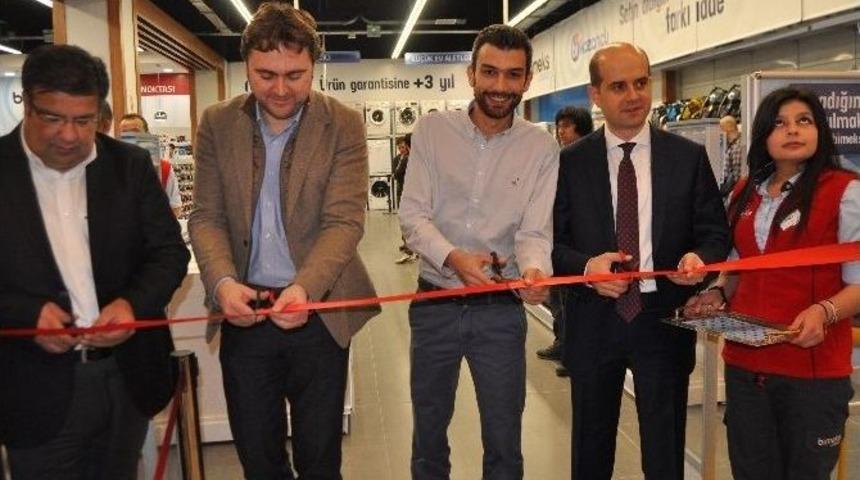Bimeks&rsquo;in Afyonkarahisar&rsquo;daki Mağazası Hizmete Girdi