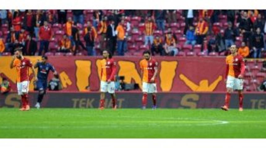 Galatasaray, Fenerbah&ccedil;e Derbisi &Ouml;ncesi Moral Bulmak İstiyor