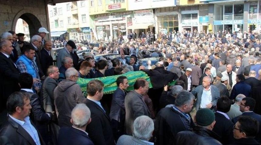 Başkan Togar&rsquo;ın Babası Toprağa Verildi