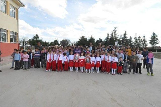 Osmaniye’de İstiklal Marşı Coşkusu 1