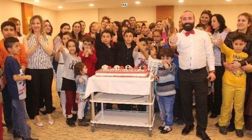 Asker &Ccedil;ocukları İ&ccedil;in Moral Etkinliği