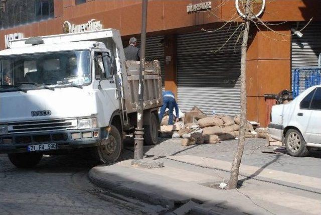 Sur’da Hayat Normalleşiyor