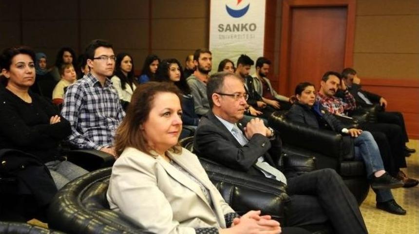 İstiklal Marşı&rsquo;nın Kabul Edilmesi Ve Mehmet Akif Ersoy&rsquo;u Anma