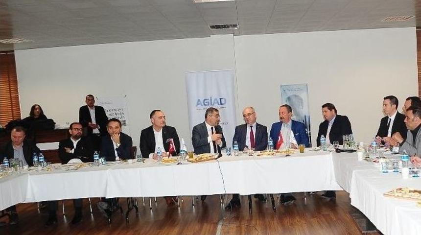 Adana Ekonomi Platformu, Y&uuml;reğir Belediye Başkanı Mahmut &Ccedil;elikcan&rsquo;ı Konuk Etti