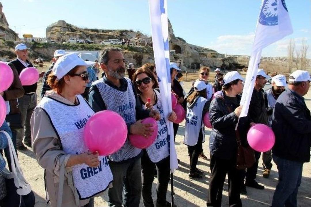 Hava İş Sendikası&rsquo;ndan Balonlu Grev