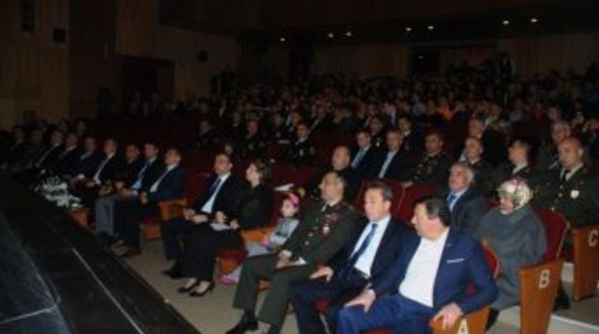 Bartın&rsquo;da İstiklal Marşı&rsquo;nın Kabul&uuml; Kutlandı