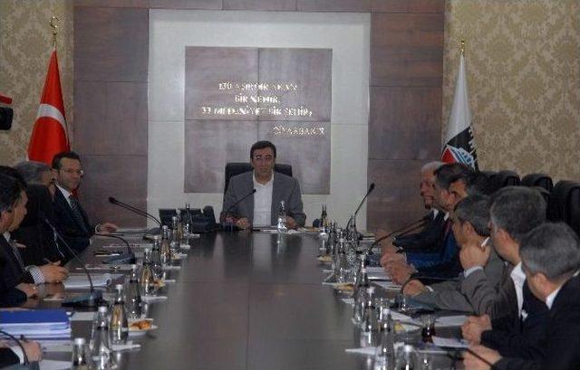 Kalkınma Bakanı Cevdet Yılmaz, Stk Temsilcileri İle Toplandı 1