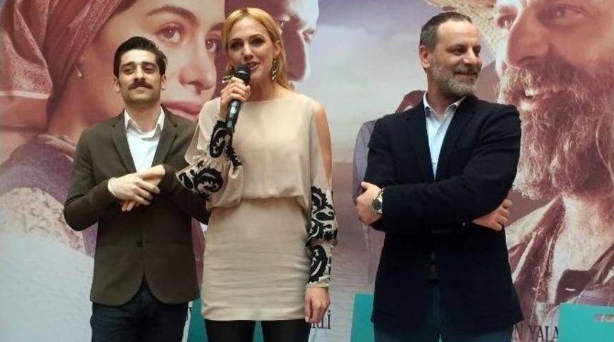 Annemin Yarısı&rsquo;nda İzdiham Yaşandı