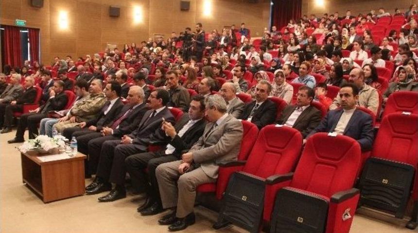 Elazığ&rsquo;da İstikal Marşı&rsquo;nın Kabul&uuml; Ve Mehmet Akif Ersoy&rsquo;u Anma Programı D&uuml;zenlendi