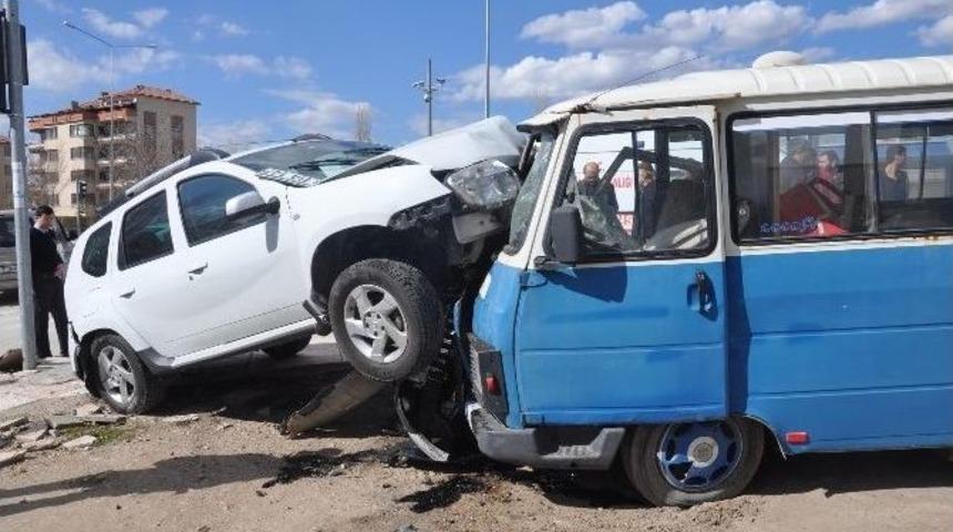 Yozgat&rsquo;ta Trafik Kazası: 1 Yaralı