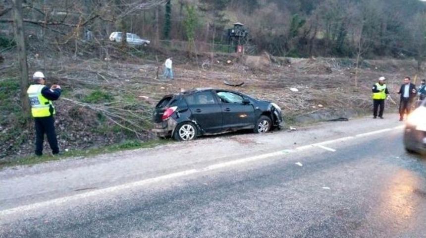 Bartın’da Otomobil Takla Attı: 2 Yaralı