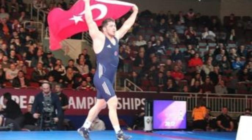 Cenk İldem Avrupa &Uuml;&ccedil;&uuml;nc&uuml;s&uuml;