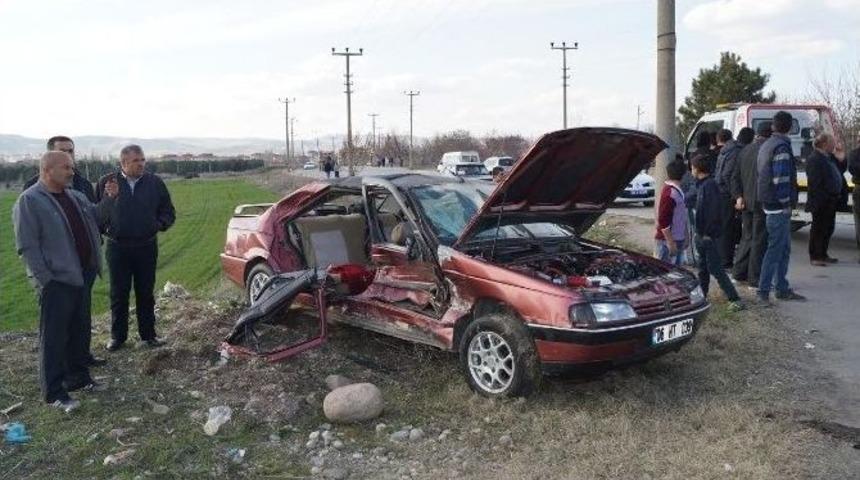 Ankara&rsquo;da Trafik Kazası: 1 &Ouml;l&uuml;, 3 Yaralı